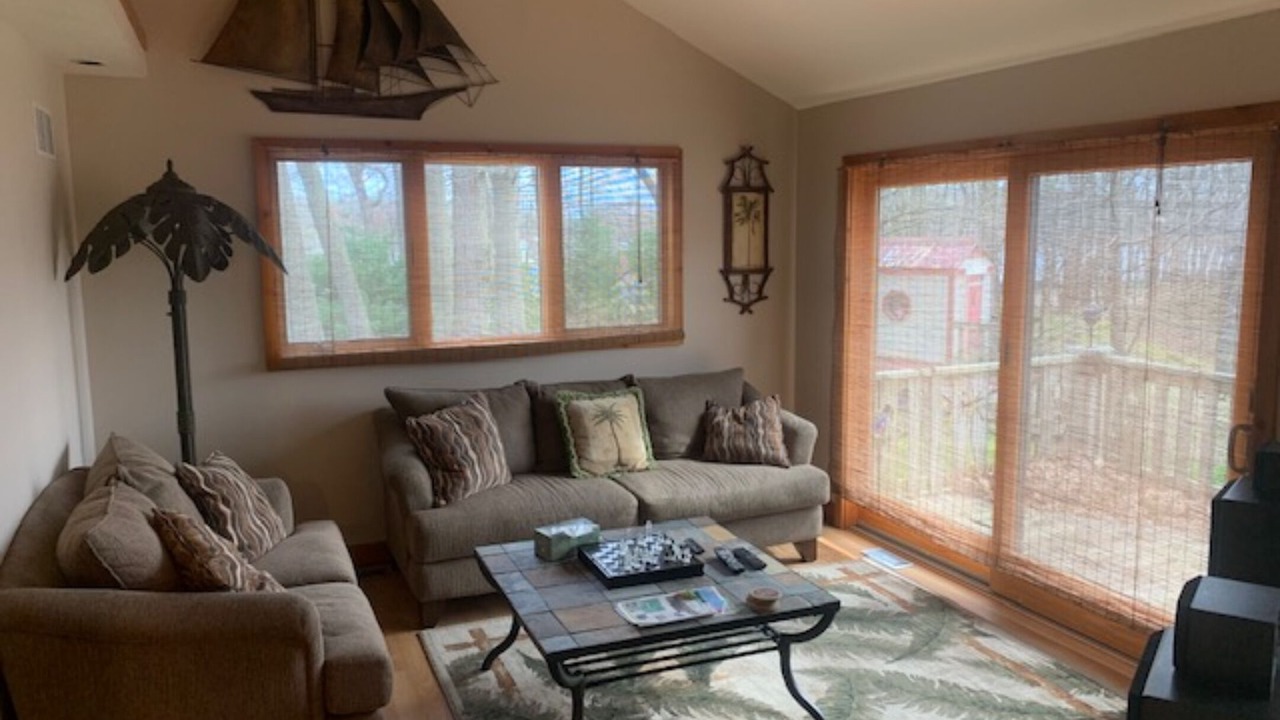 Photo of Livingroom in Sister Lakes