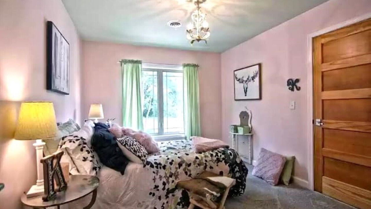 Photo of Bedroom in New Carlisle