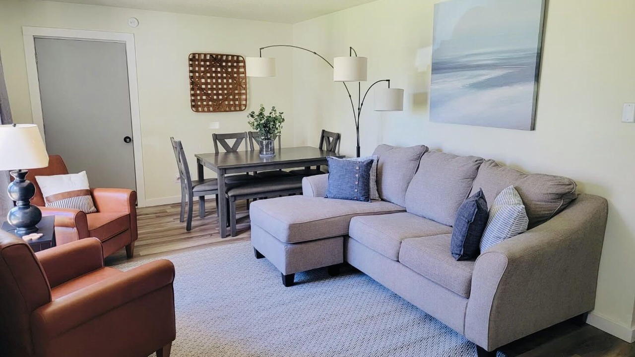 Photo of Livingroom in Paw Paw Lake
