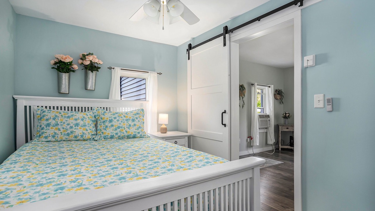 Photo of Bedroom in South Haven