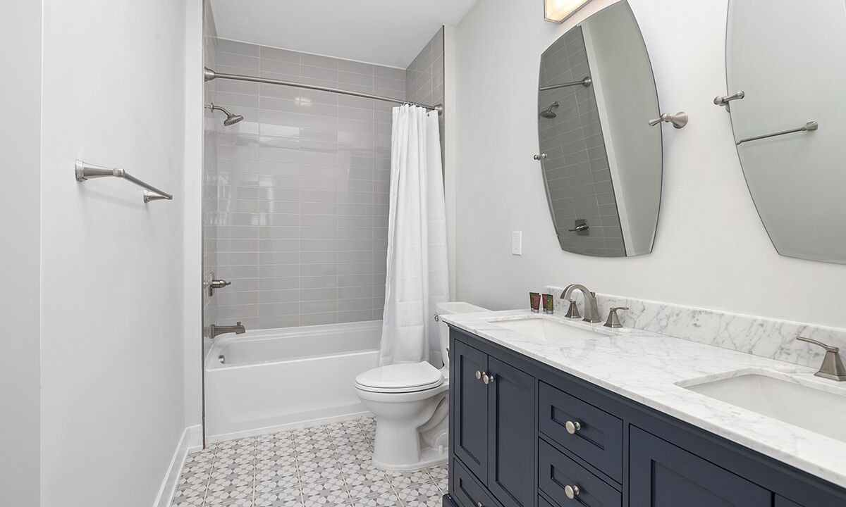 Photo of Bathroom in Grandville