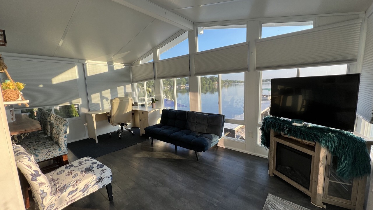 Photo of Livingroom in Lake Odessa