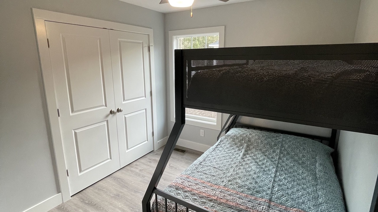 Photo of Bedroom in Miami Park