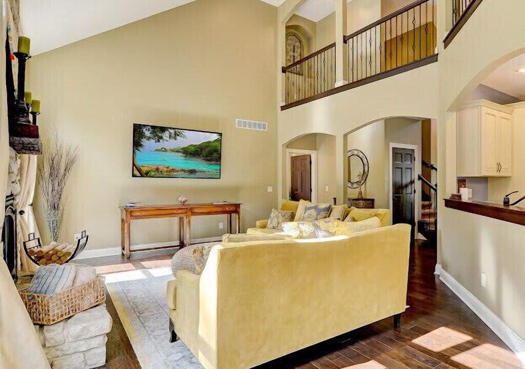 Photo of Livingroom in South Bend