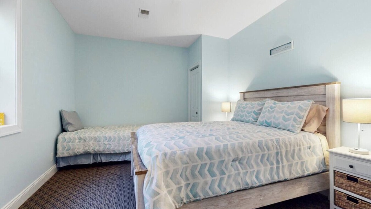 Photo of Bedroom in South Haven