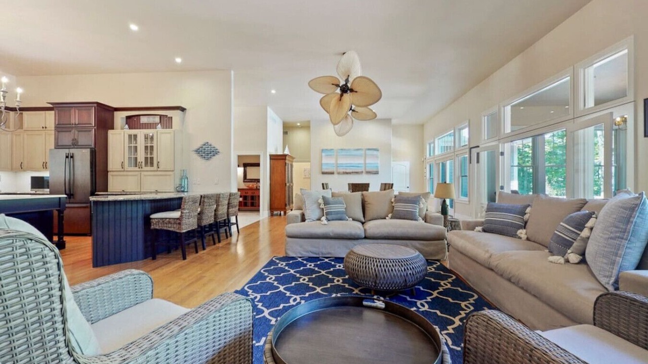 Photo of Livingroom in South Haven
