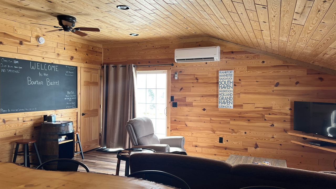 Photo of Livingroom in Hamilton