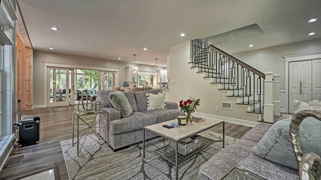 Photo of Livingroom in Michiana
