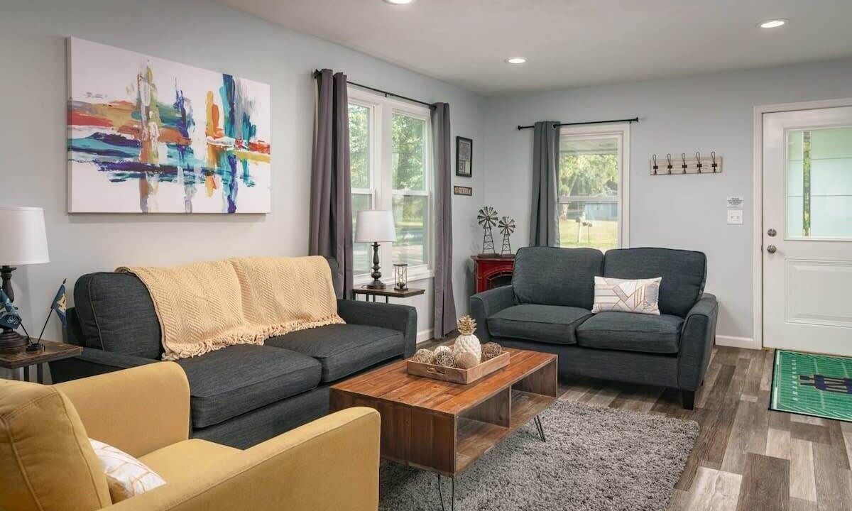 Photo of Livingroom in Roseland