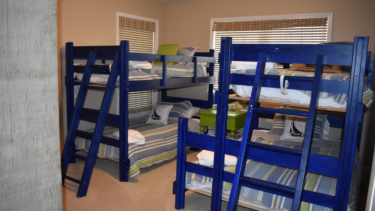Photo of Bedroom in Cassopolis