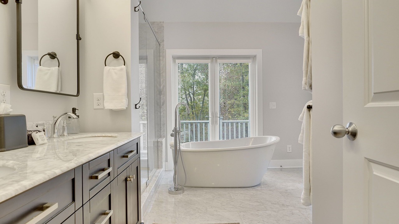 Photo of Bathroom in Sawyer