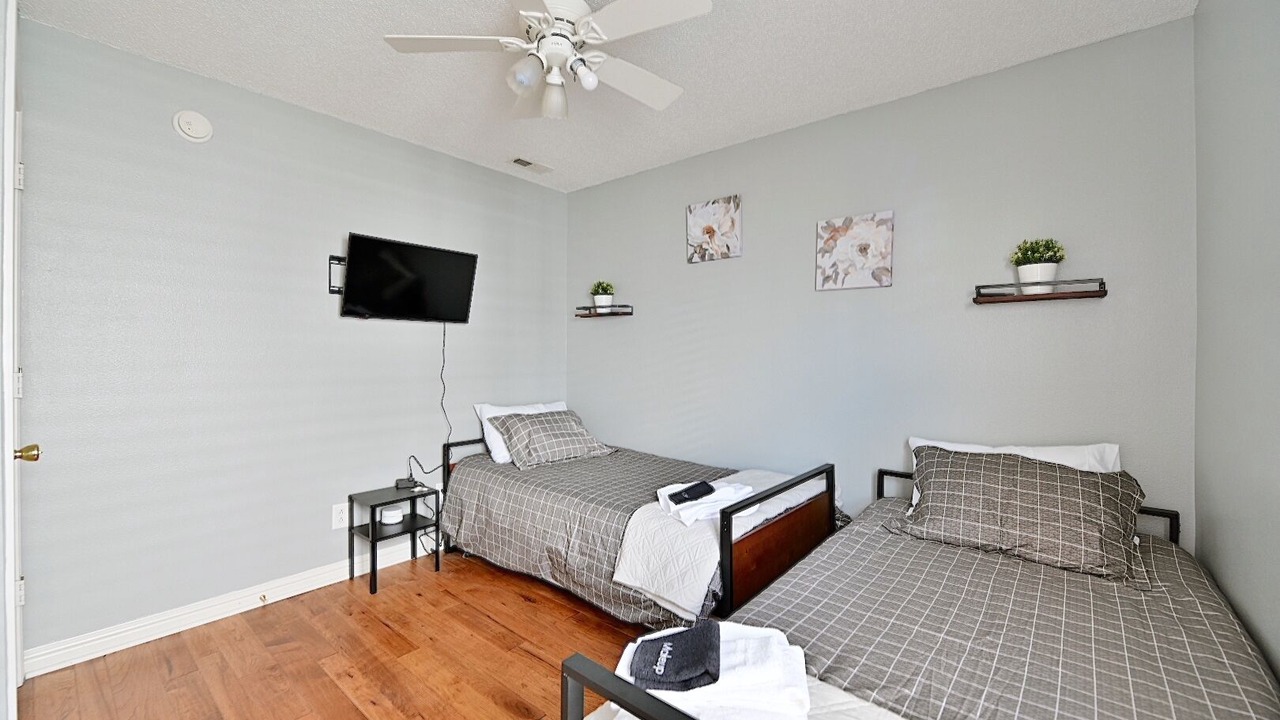 Photo of Bedroom in Wayne