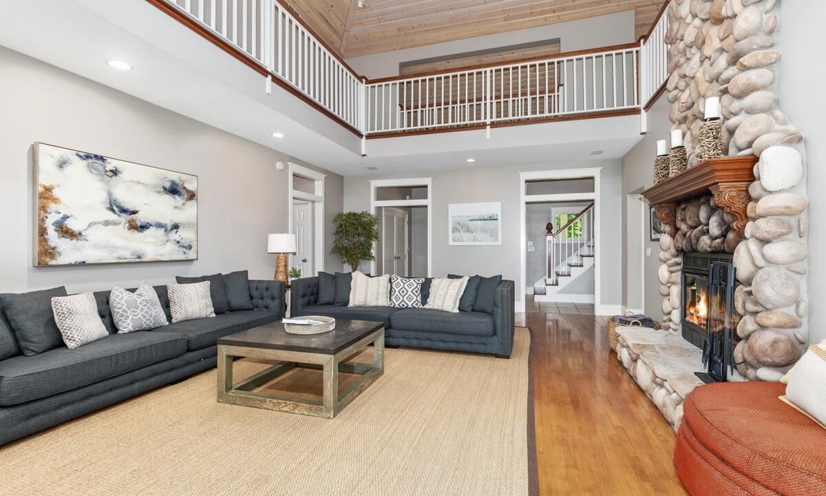 Photo of Livingroom in Saugatuck
