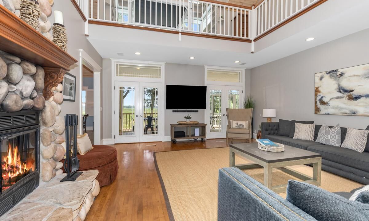 Photo of Livingroom in Saugatuck