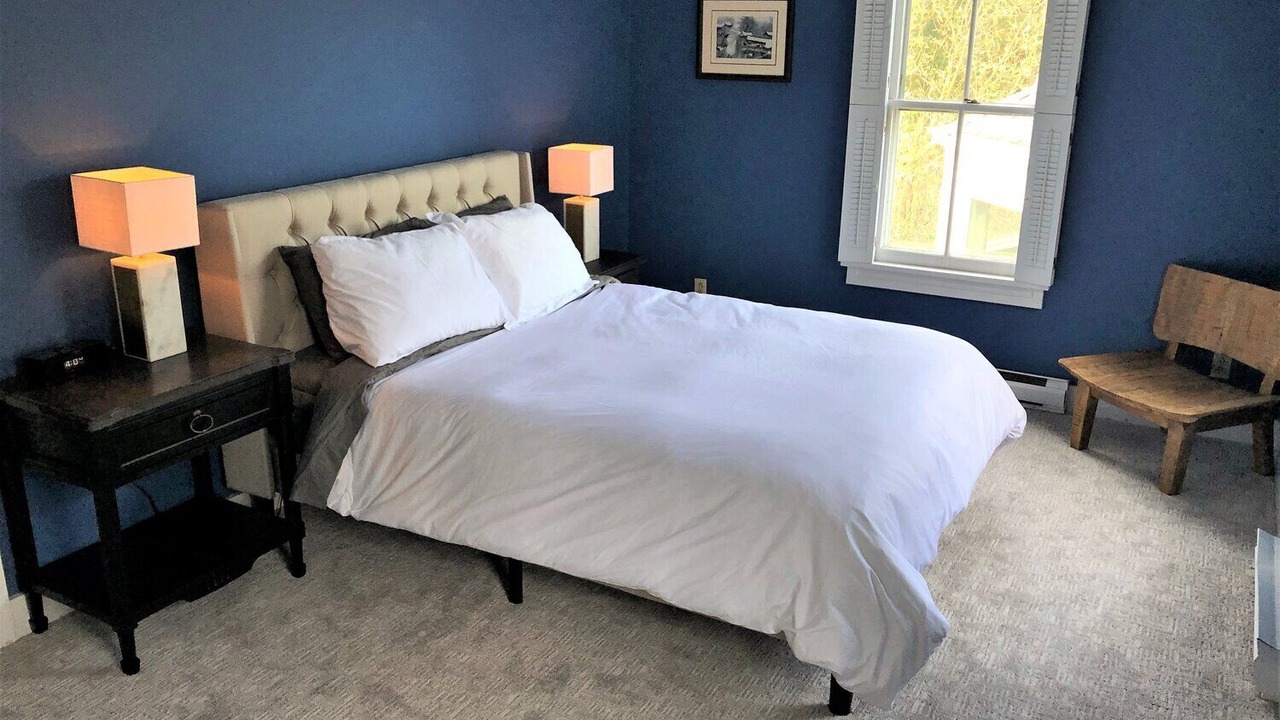 Photo of Bedroom in Three Oaks
