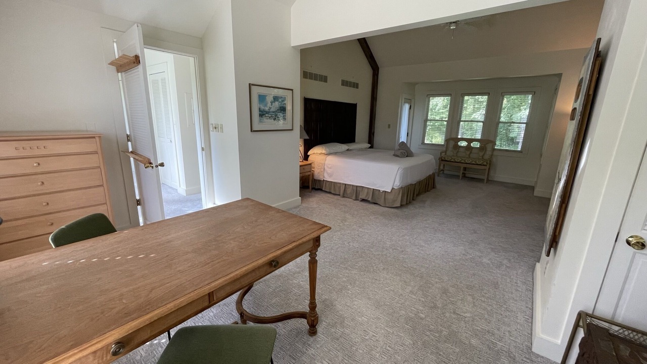 Photo of Bedroom in Three Oaks