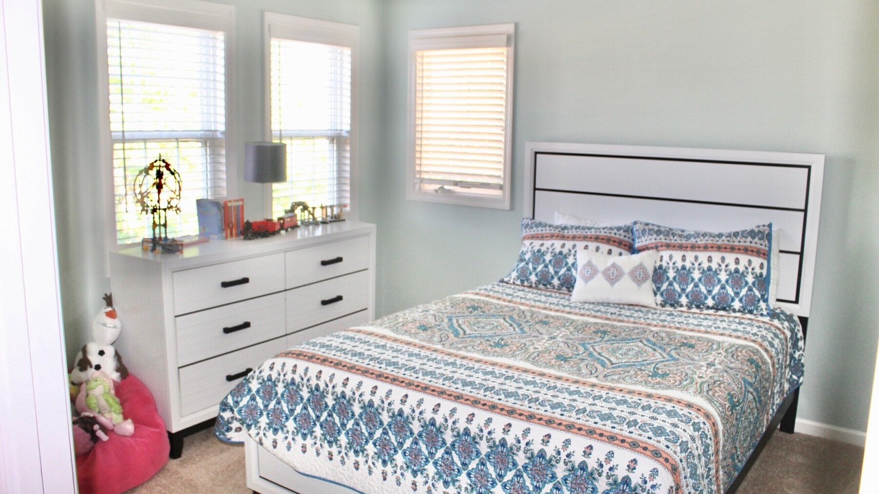 Photo of Bedroom in Northeast South Bend