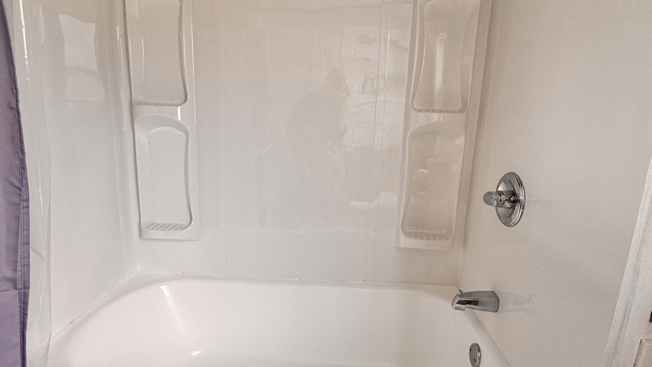 Photo of Bathroom in Westside Connection
