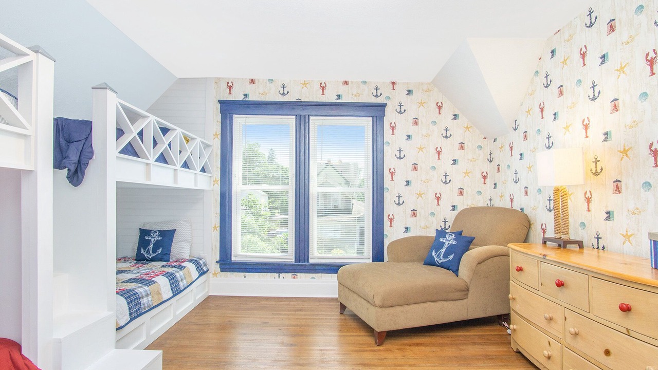 Photo of Bedroom in South Haven