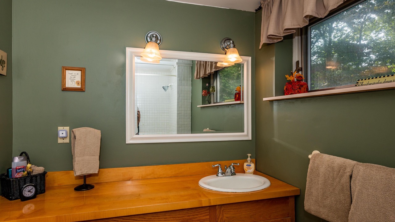 Photo of Bathroom in Helmsburg