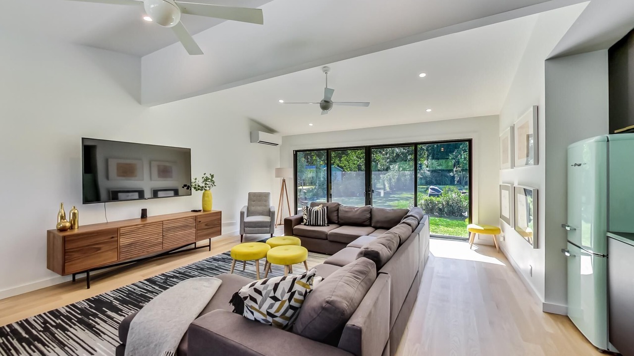 Photo of Livingroom in Union Pier