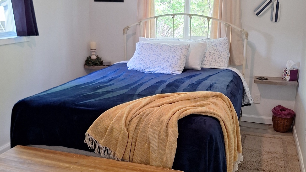Photo of Bedroom in Lake Michigan Beach