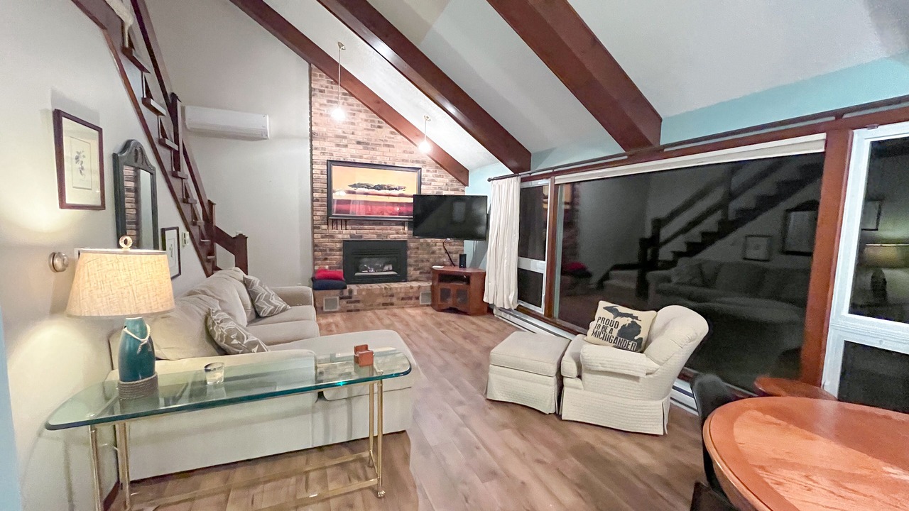Photo of Livingroom in Manistee