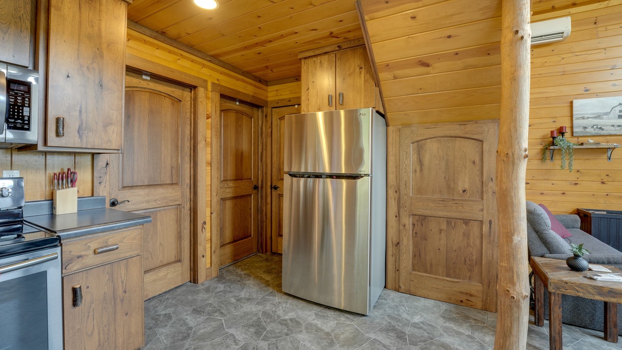 Photo of Kitchen in Shipshewana