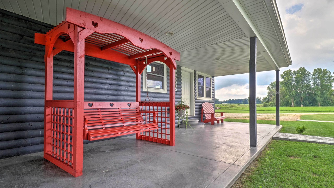 Photo of Patio Balcony in Shipshewana