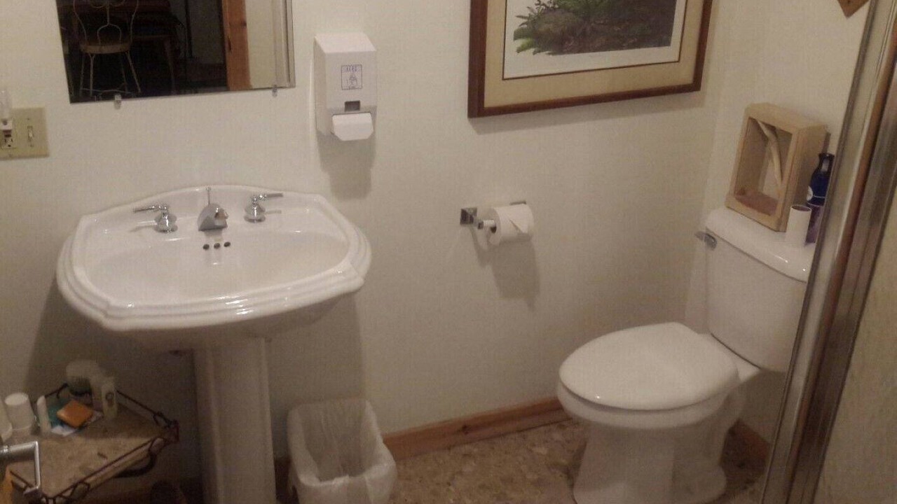 Photo of Bathroom in Winamac