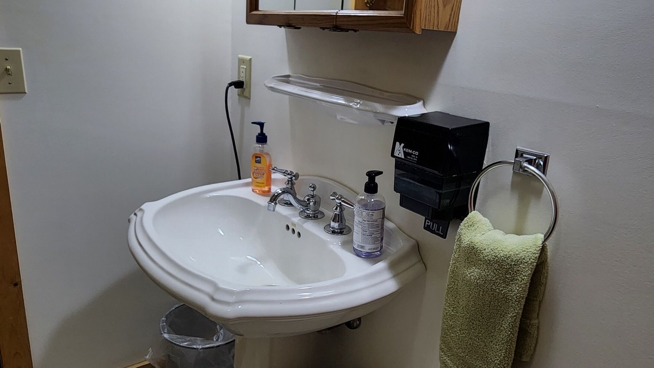 Photo of Bathroom in Winamac