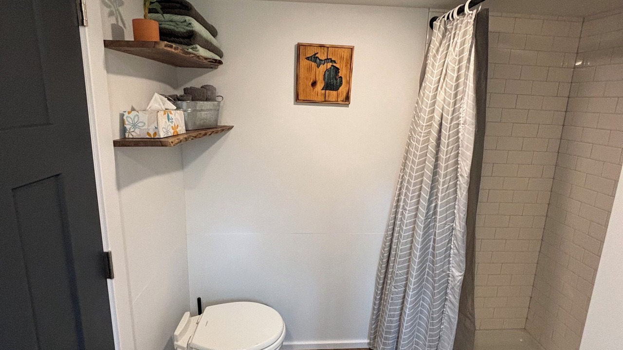 Photo of Bathroom in Horton