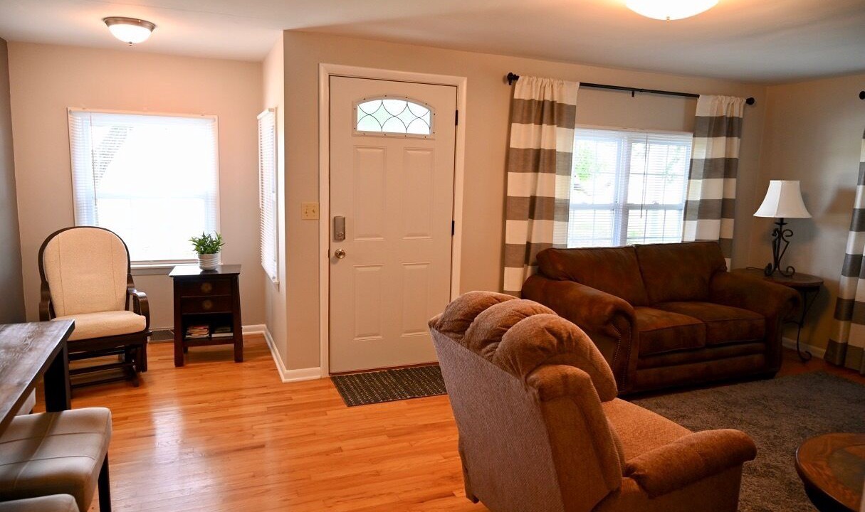 Photo of Livingroom in Shipshewana