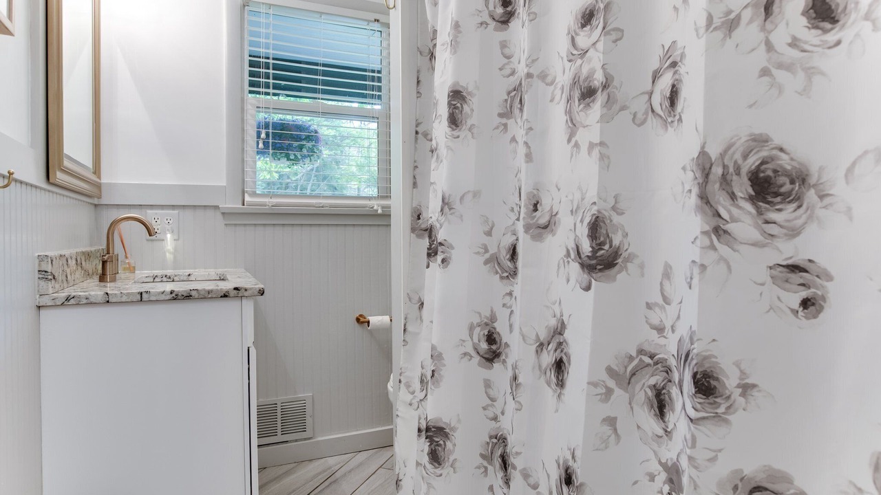 Photo of Bathroom in Sawyer