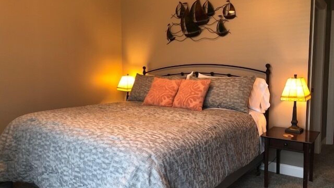 Photo of Bedroom in Ludington