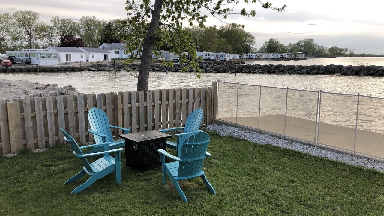 Photo of Outdoor in Oak Harbor