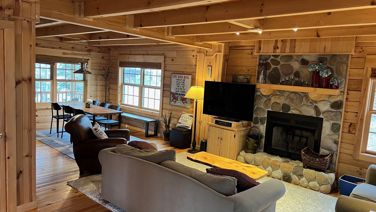 Photo of Bedroom in Saugatuck