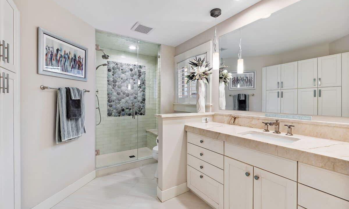 Photo of Bathroom in Macatawa