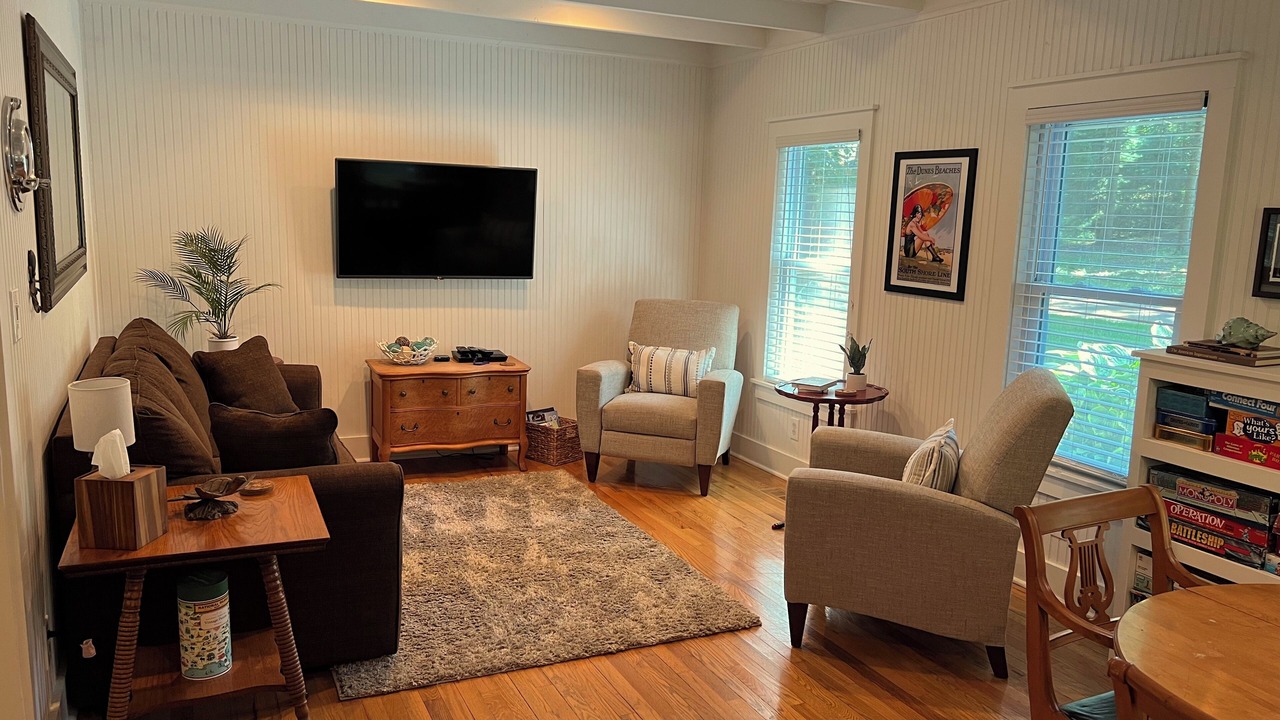 Photo of Livingroom in Lake Michigan Beach