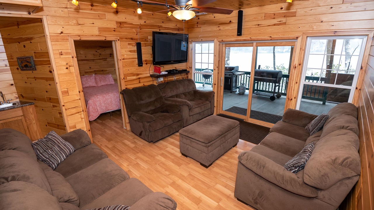 Photo of Bedroom in Cassopolis