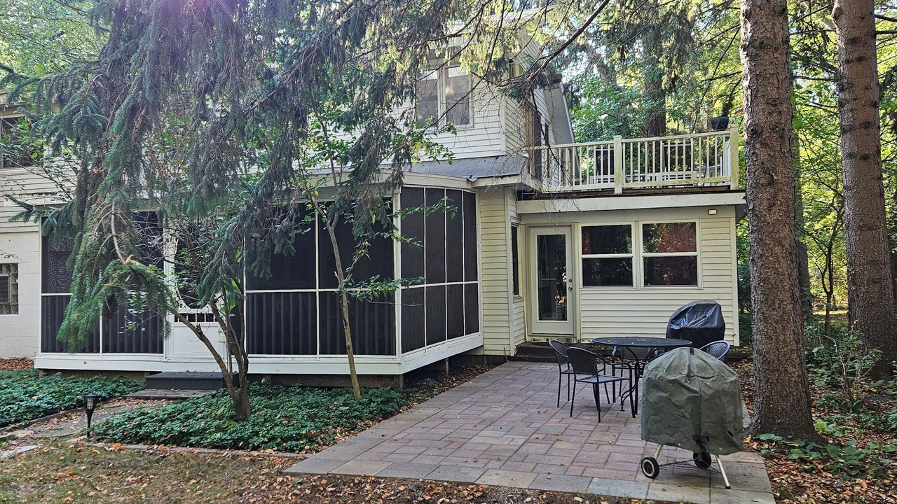 Photo of Outdoor in Shorewood-Tower Hills-Harbert