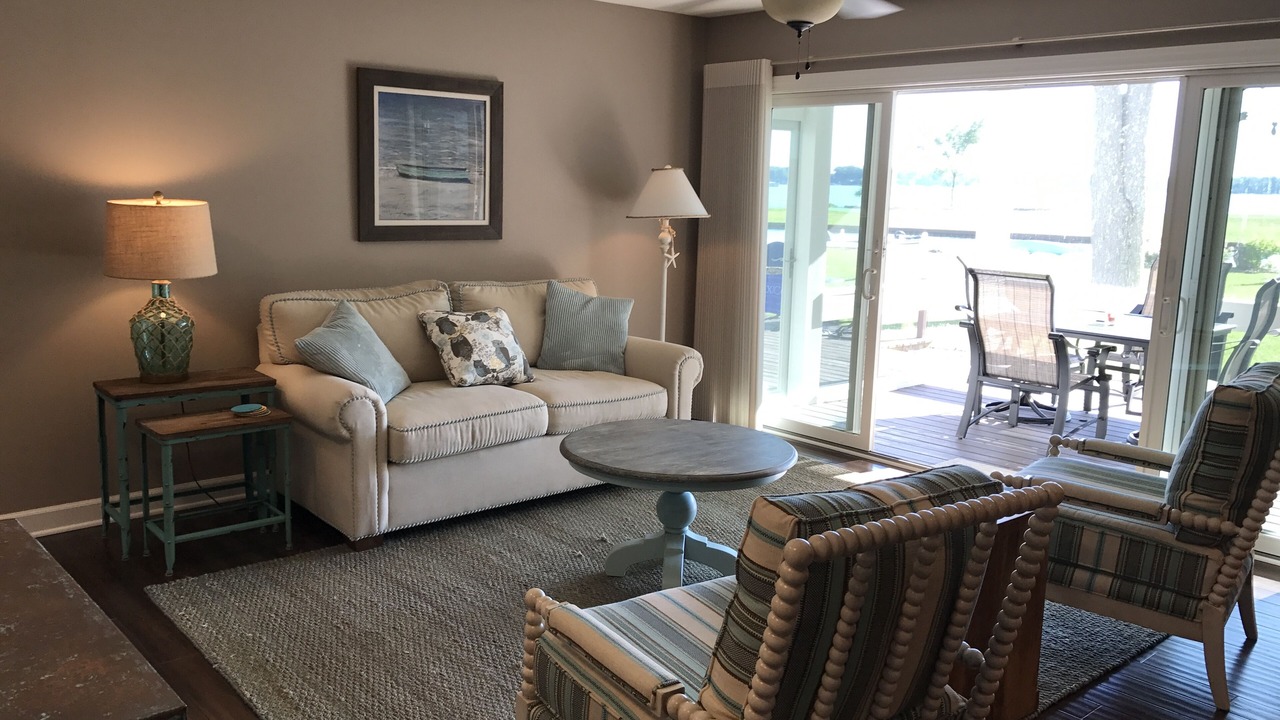 Photo of Livingroom in Cassopolis