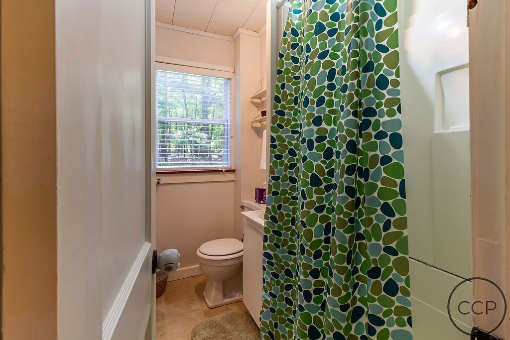 Photo of Bathroom in Montague