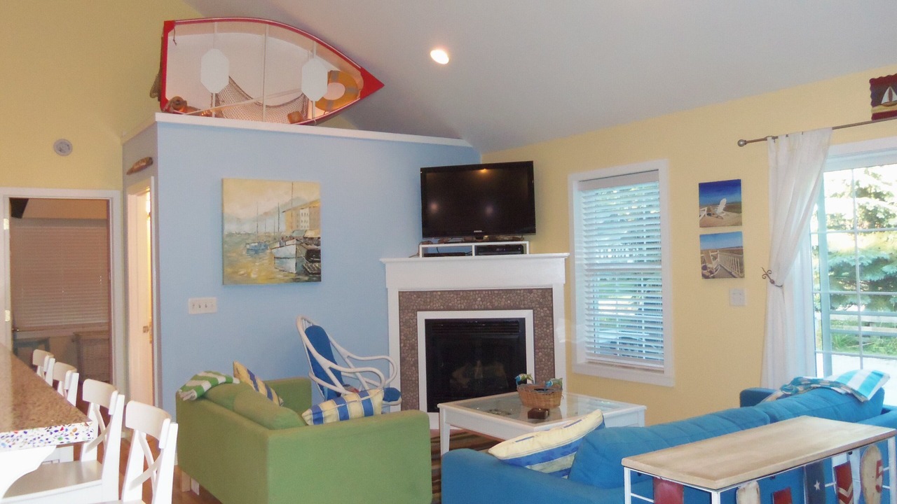 Photo of Livingroom in West Wing Estates