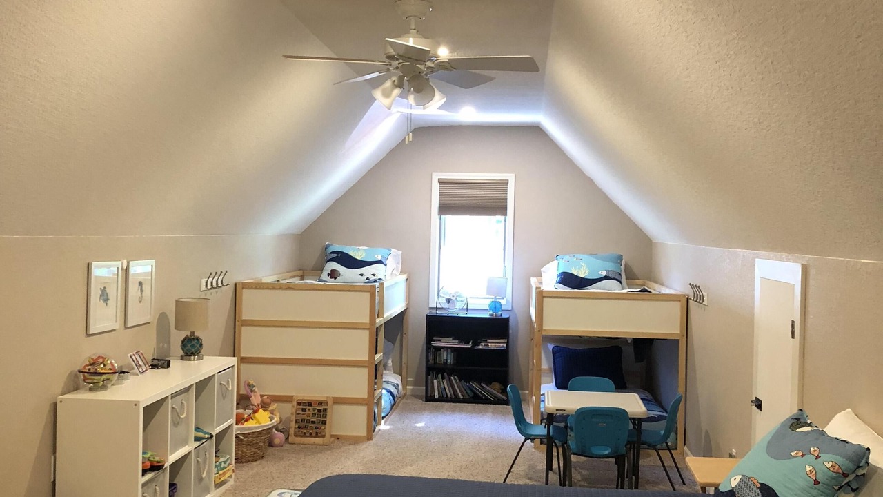 Photo of Bedroom in Angola