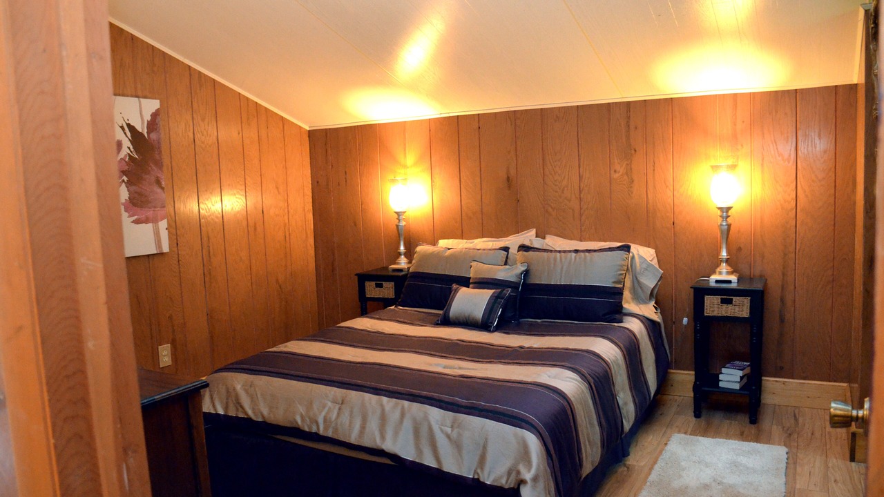 Photo of Bedroom in Coloma