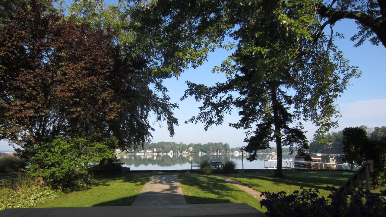 Photo of Outdoor in Paw Paw Lake