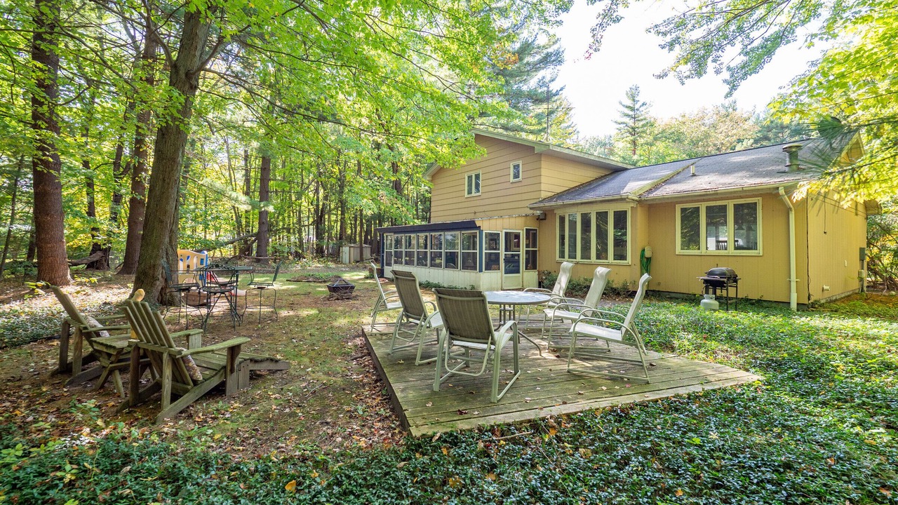 Photo of Outdoor in Shorewood-Tower Hills-Harbert
