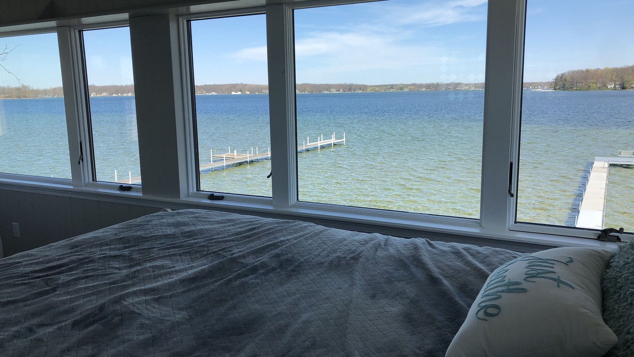 Photo of Bedroom in Clear Lake