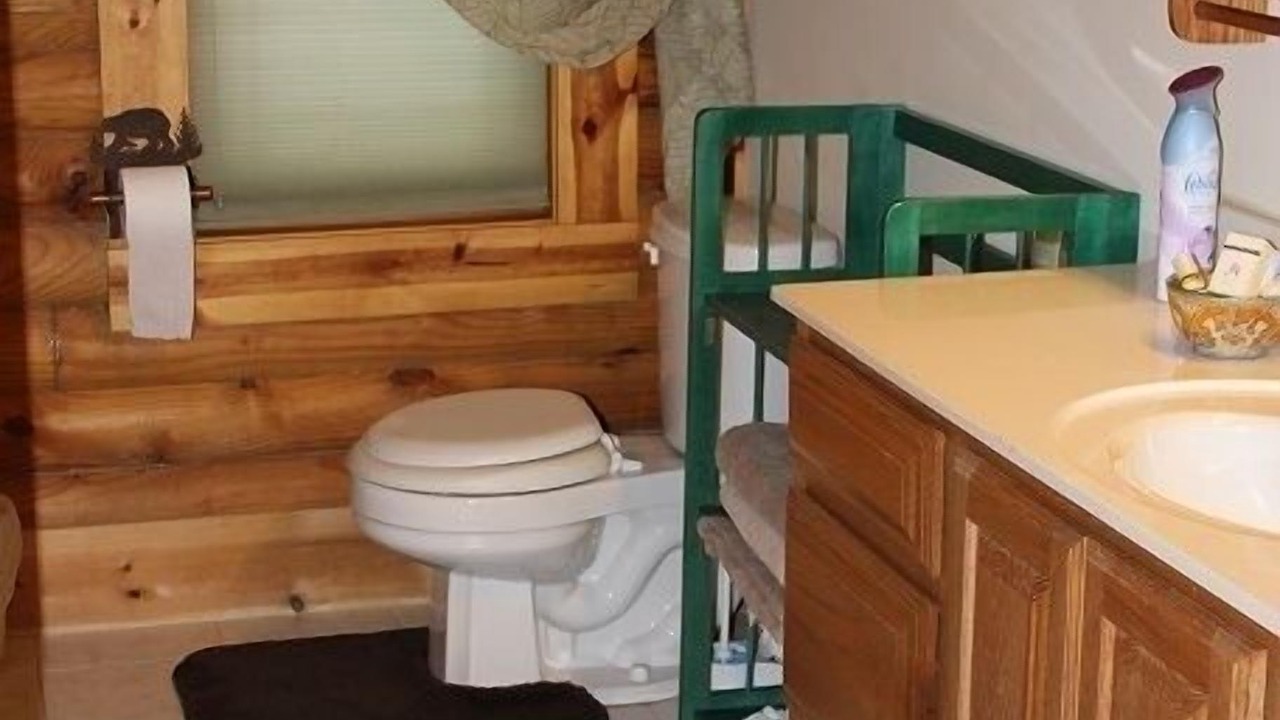 Photo of Bathroom in Fulton